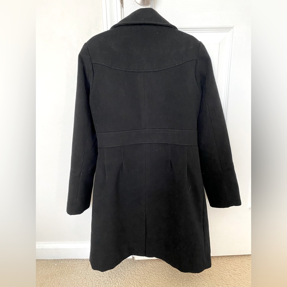 Coat - Picture 2 of 3